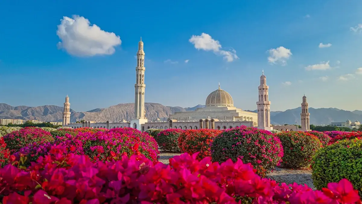 Oman's Fawtara E-Invoicing Mandate: What Your Accounting Stack Needs Before Q3 2026
